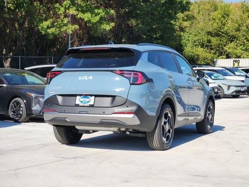 2026 Kia Sportage Hybrid EX