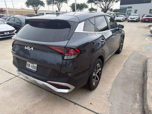 Gray 2024 Kia Sportage EX