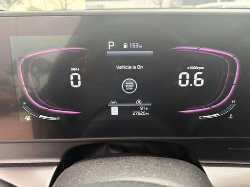Gray 2024 Kia Sportage EX