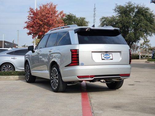 Silver Metallic 2026 Hyundai PALISADE Calligraphy