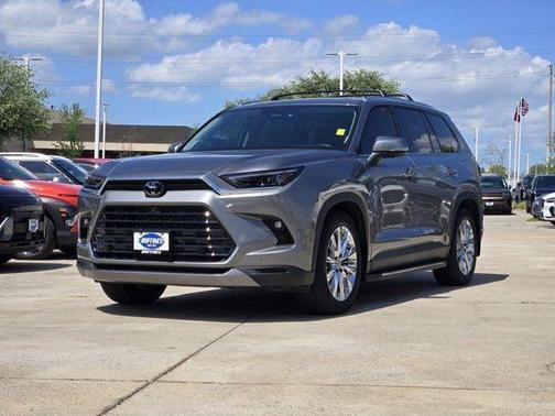 Metal 2025 Toyota Grand Highlander