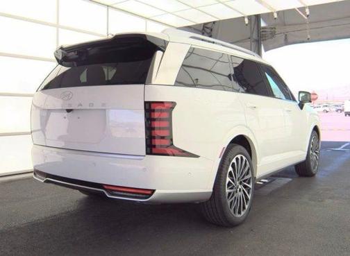 White Pearl 2026 Hyundai PALISADE Calligraphy