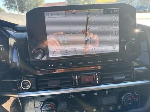 2022 Nissan Pathfinder Platinum