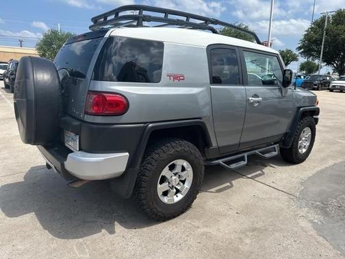 2011 Toyota FJ Cruiser Base