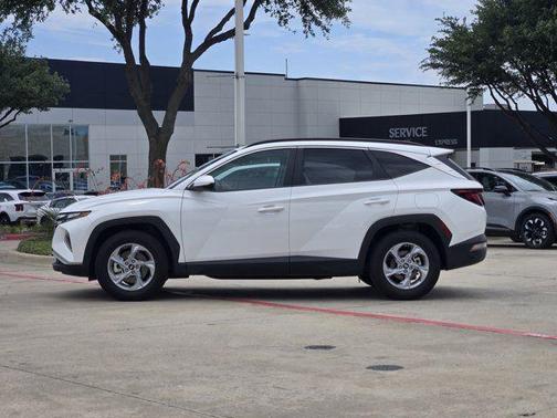 White Pearl 2024 Hyundai TUCSON SEL