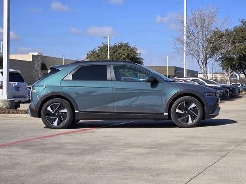 2025 Hyundai IONIQ 5 SEL