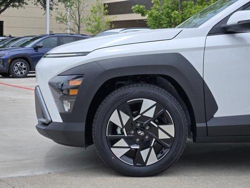 2025 Hyundai KONA SEL Convenience