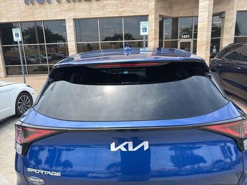 Sapphire Blue 2025 Kia Sportage EX