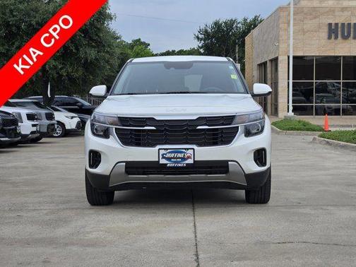 Snow White Pearl 2026 Kia Seltos LX