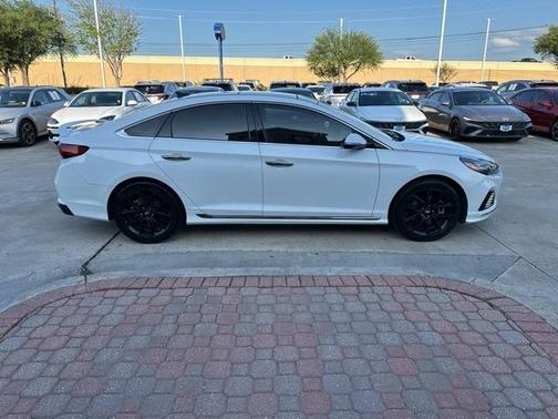 2019 Hyundai SONATA Limited 2.0T