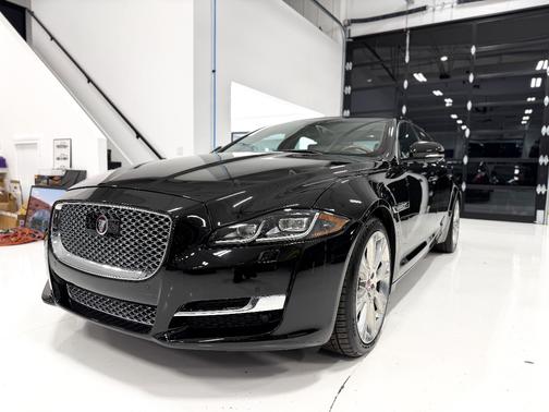 2017 Jaguar XJ XJL Portfolio