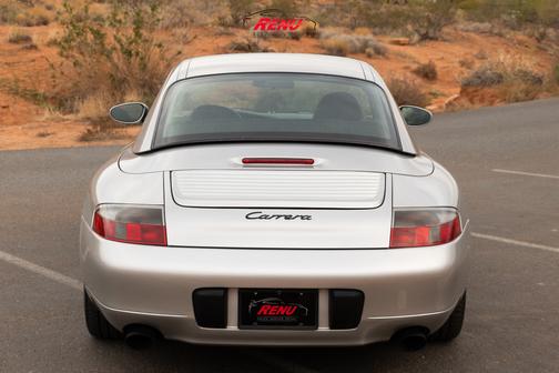 2001 Porsche 911 911 Carrera