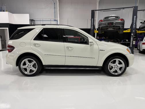 2008 Mercedes-Benz M-Class ML63 AMG 4MATIC