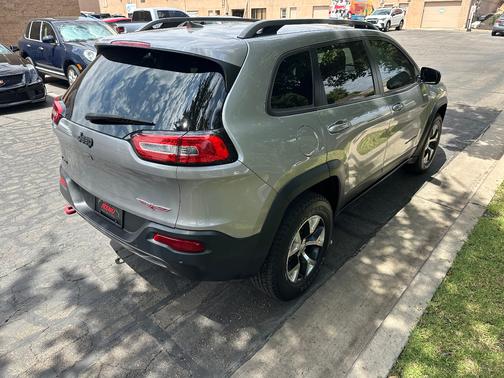 2016 Jeep Cherokee Trailhawk