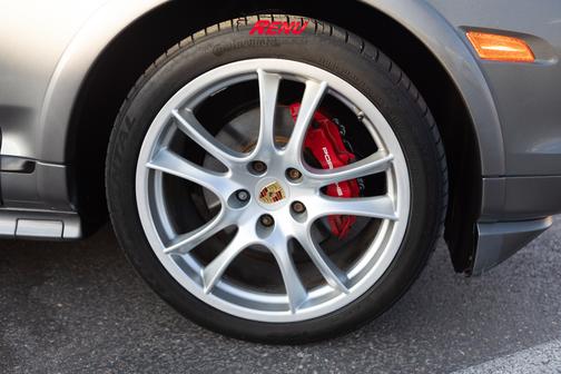 2009 Porsche Cayenne Cayenne GTS