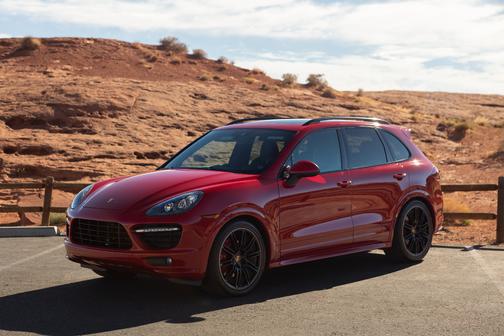 Red 2014 Porsche Cayenne Cayenne GTS