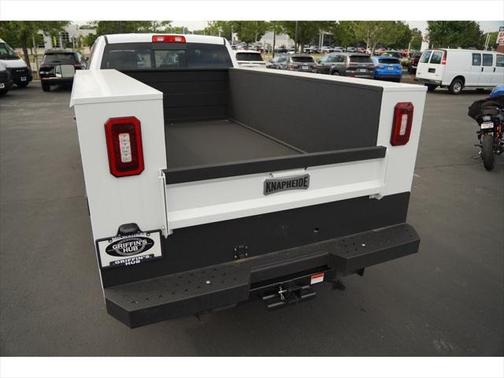 2022 RAM 2500 Tradesman Crew Cab 4x4 8' Box