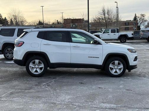 2022 Jeep Compass Latitude