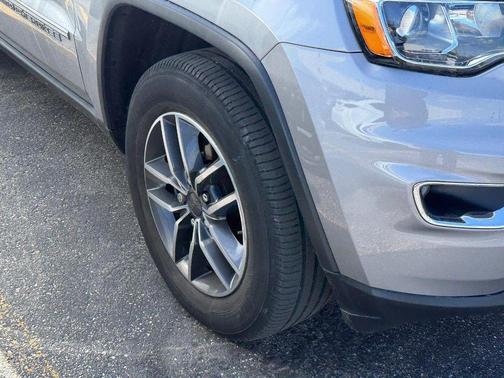 Billet Silver Metallic Clearcoat 2019 Jeep Grand Cherokee Limited