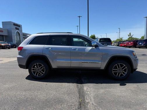 Billet Silver Metallic Clearcoat 2019 Jeep Grand Cherokee Limited