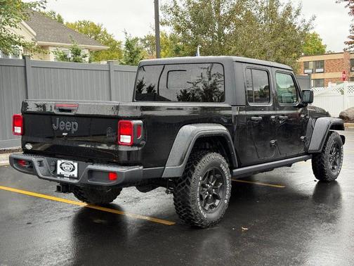 2021 Jeep Gladiator Willys 4x4