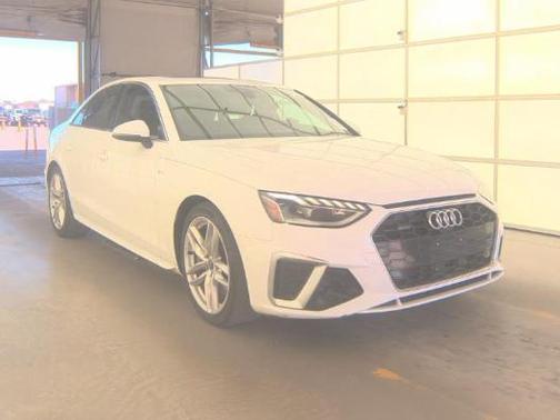 2022 Audi A4 45 S line Premium Plus