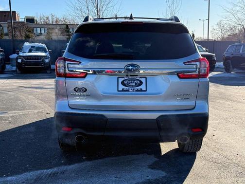 2023 Subaru Ascent Limited 8-Passenger