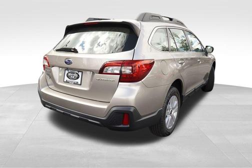 2019 Subaru Outback 2.5i