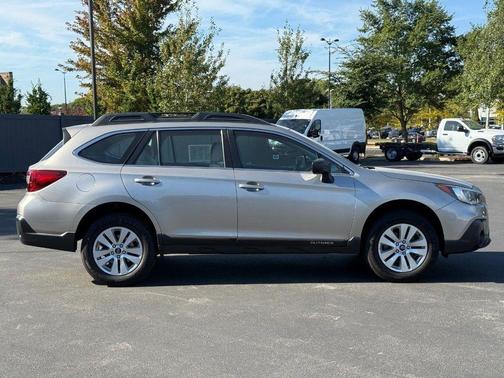 2019 Subaru Outback 2.5i