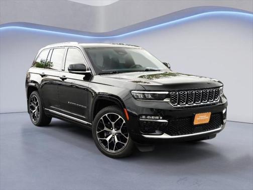 2023 Jeep Grand Cherokee Summit