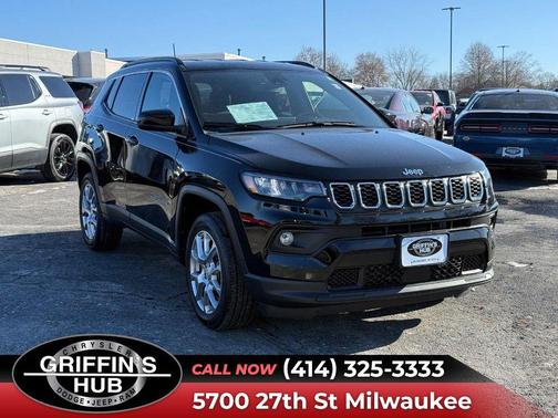 2024 Jeep Compass Latitude Lux