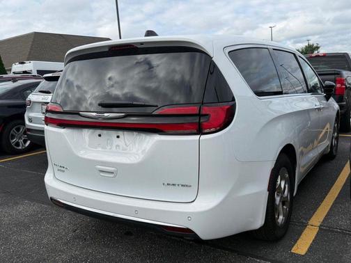 2024 Chrysler Pacifica Limited