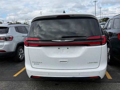 2024 Chrysler Pacifica Limited
