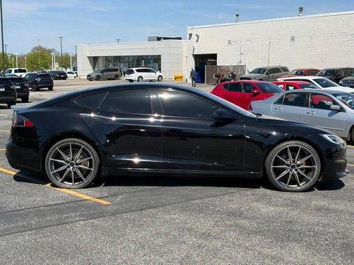 Solid Black 2021 Tesla Model S Plaid