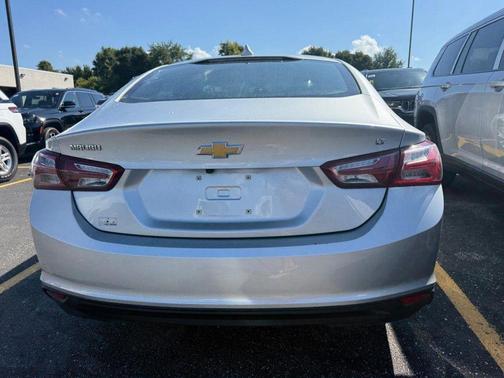 2021 Chevrolet Malibu FWD LT