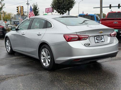 2021 Chevrolet Malibu FWD LT