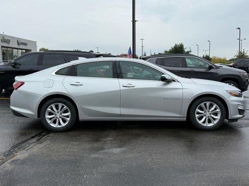2021 Chevrolet Malibu FWD LT