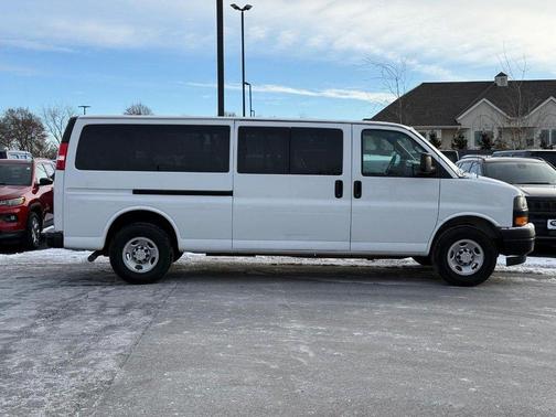2022 Chevrolet Express 3500 RWD 3500 Extended Wheelbase LS