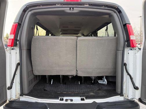 2022 Chevrolet Express 3500 RWD 3500 Extended Wheelbase LS