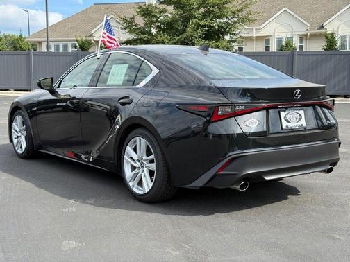 2022 Lexus IS 300 Base
