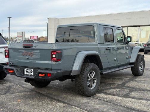 2026 Jeep Gladiator Mojave 4x4