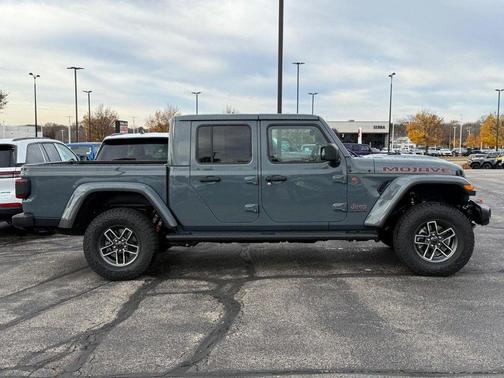 2026 Jeep Gladiator Mojave 4x4