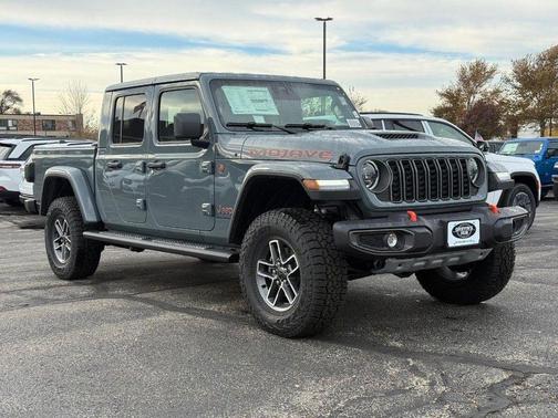 2026 Jeep Gladiator Mojave 4x4