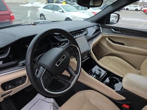 2022 Jeep Grand Cherokee 4xe Base