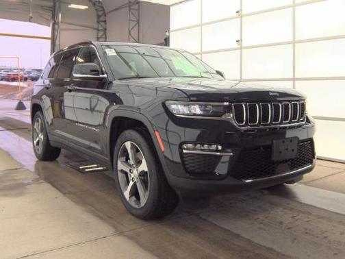 2022 Jeep Grand Cherokee 4xe Base