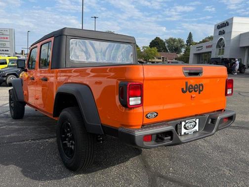2025 Jeep Gladiator Sport