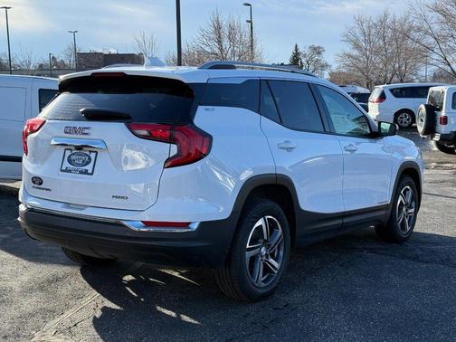 2020 GMC Terrain SLT