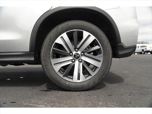 2024 Mitsubishi Outlander Sport SE