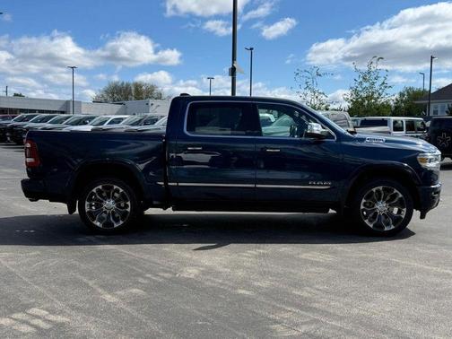 Patriot Blue Pearl 2022 RAM 1500 Limited