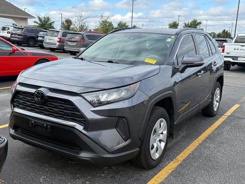 2020 Toyota RAV4 LE
